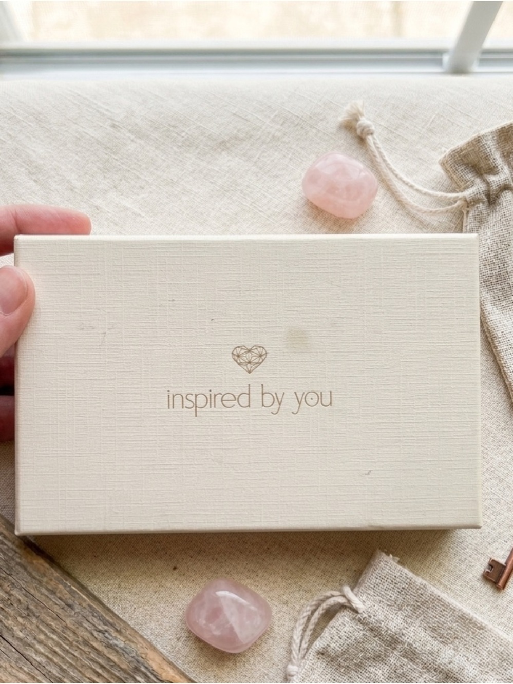 Mommy and Mini" heart magnetic bracelet set NIB - Picture 2 of 2